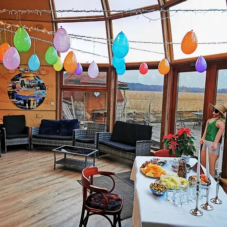 Dome Bungalow Niedras