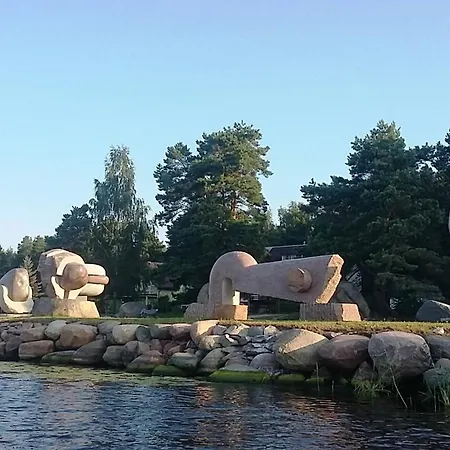 Dome Bungalow Niedras Jūrkalne