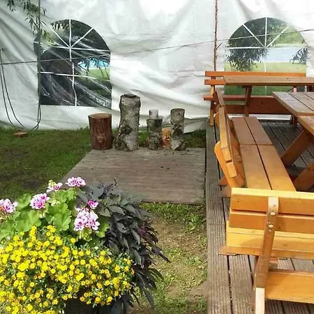 Dome Bungalow Niedras Kemping *